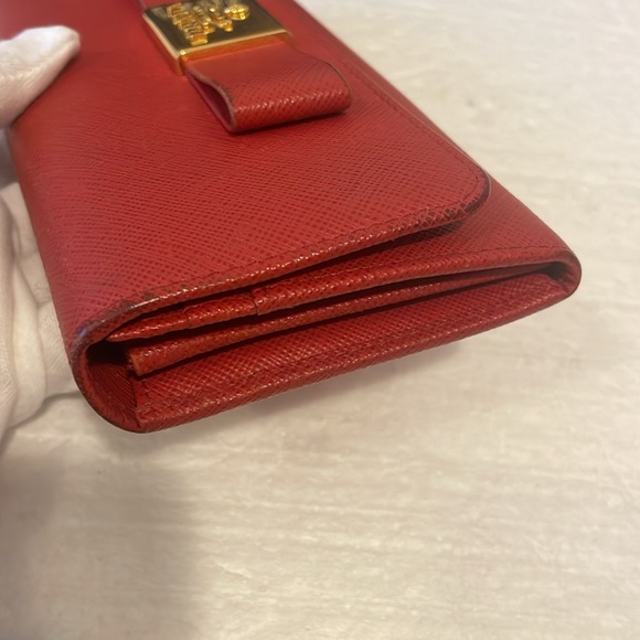 PRADA Red Saffiano Bow Continental Wallet - Picture 14 of 17